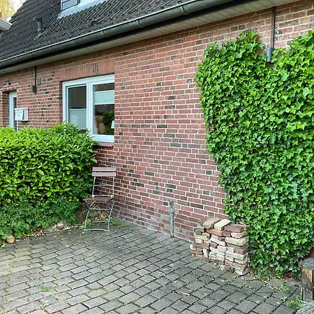 Apartment Gemuetliche Dorfbleibe Nahe Husum Schwesing